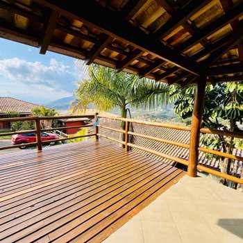 Casa em Ilhabela, bairro Barra Velha
