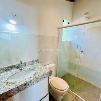 Casa em Ilhabela, bairro Barra Velha
