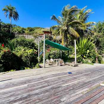 Casa em Ilhabela, bairro Armação