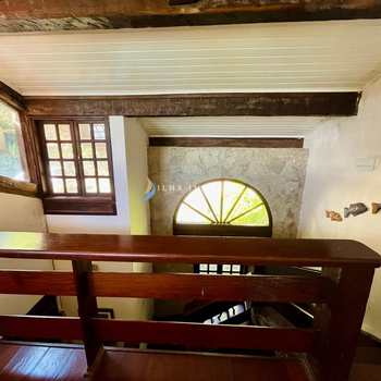 Casa em Ilhabela, bairro Armação