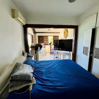 Casa em Ilhabela, bairro Armação