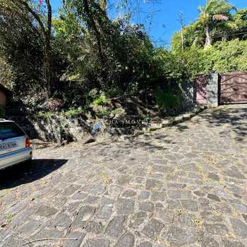Casa em Ilhabela, bairro Armação