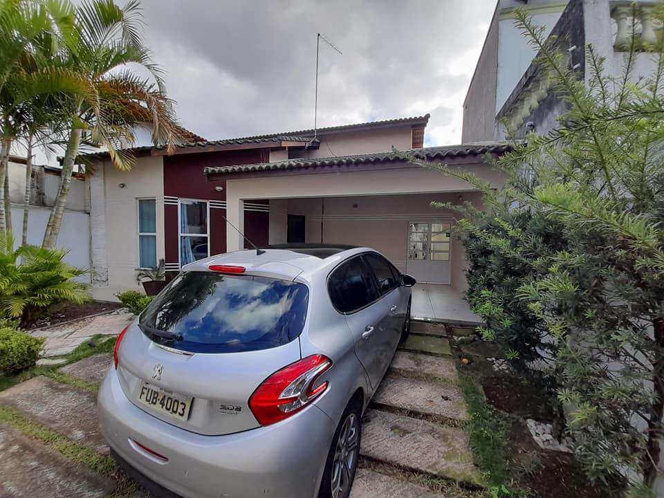 Casa em Suzano, no bairro Jardim Realce