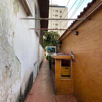 Casa Comercial em Santos, bairro Aparecida