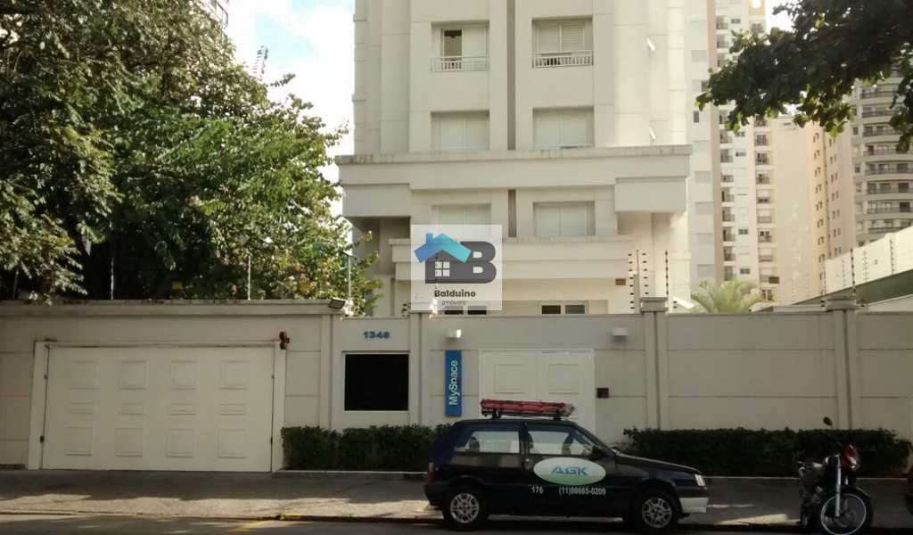 Apartamento em São Paulo, bairro Vila Nova Conceição