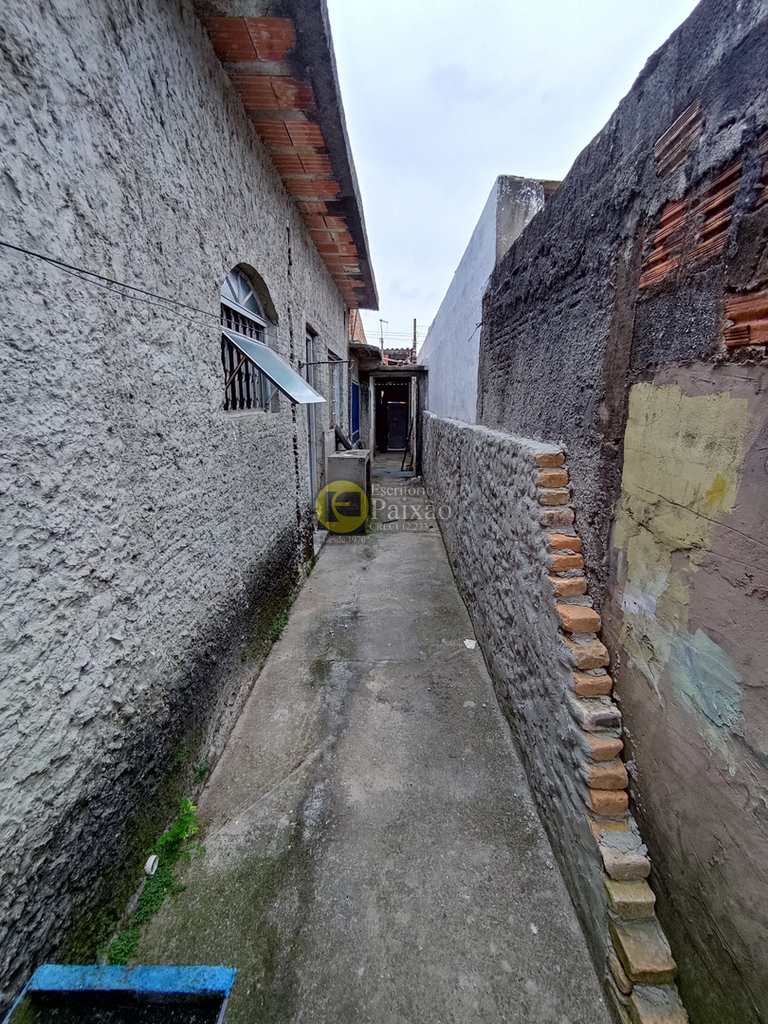 Casa em Mogi das Cruzes, no bairro Jardim São Pedro