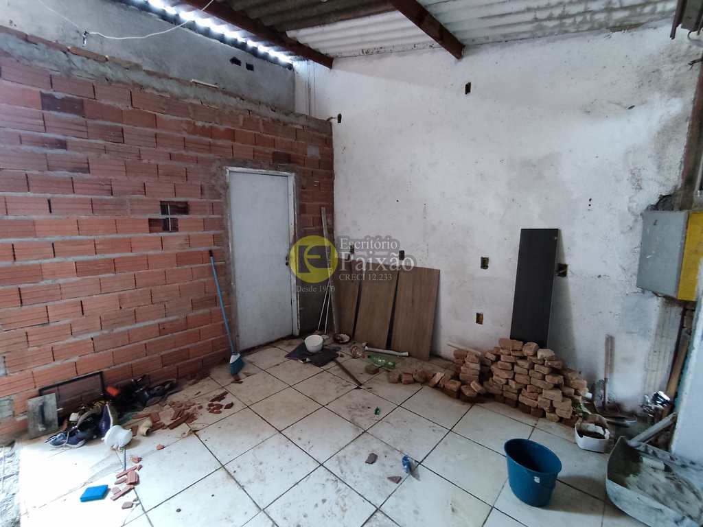 Casa em Mogi das Cruzes, no bairro Jardim São Pedro