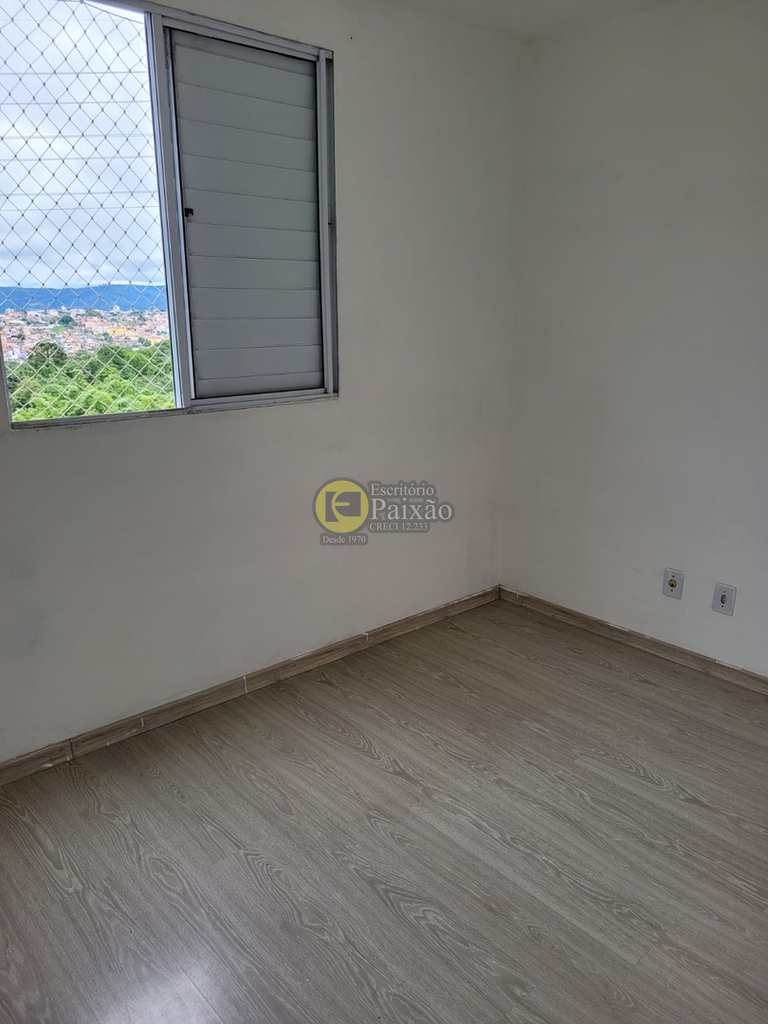 Apartamento em Mogi das Cruzes, no bairro Jardim Nathalie