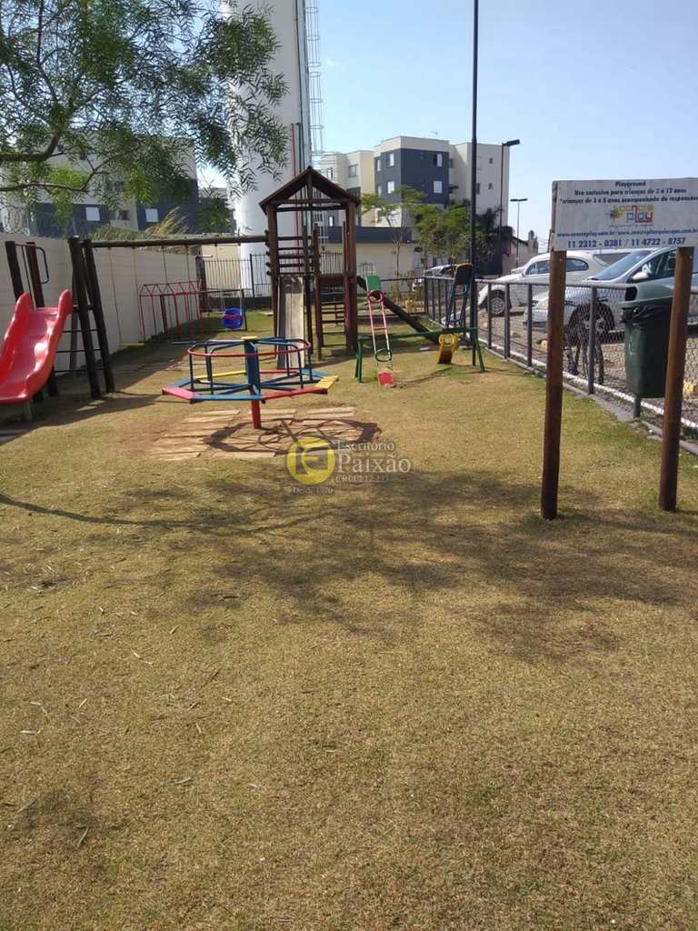 Apartamento em Mogi das Cruzes, no bairro Jardim Nathalie
