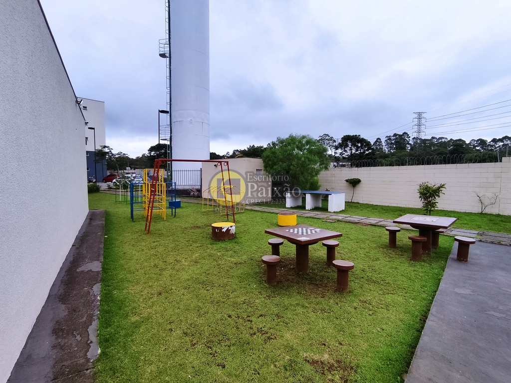 Apartamento em Mogi das Cruzes, no bairro Jardim Nathalie