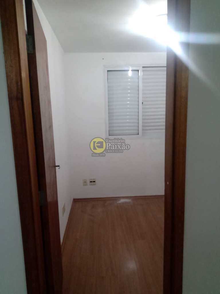 Apartamento em Mogi das Cruzes, no bairro Vila Brasileira