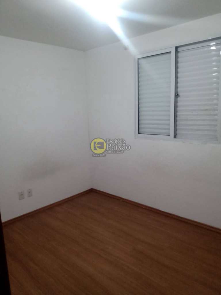 Apartamento em Mogi das Cruzes, no bairro Vila Brasileira