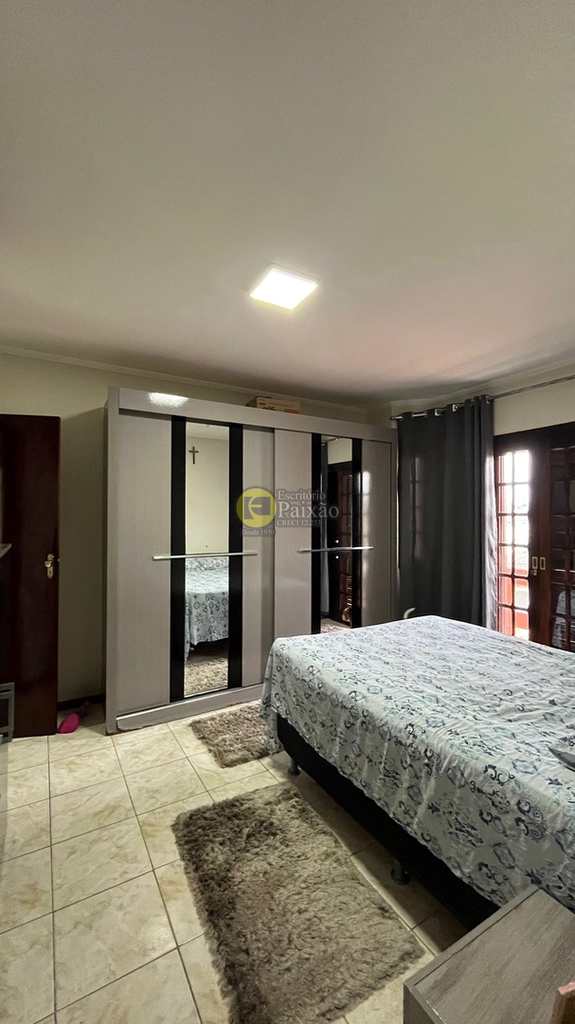 Sobrado em Mogi das Cruzes, no bairro Jardim Universo