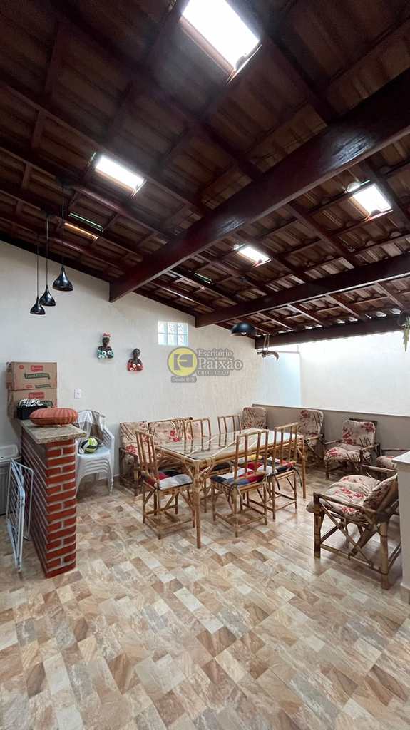 Sobrado em Mogi das Cruzes, no bairro Jardim Universo
