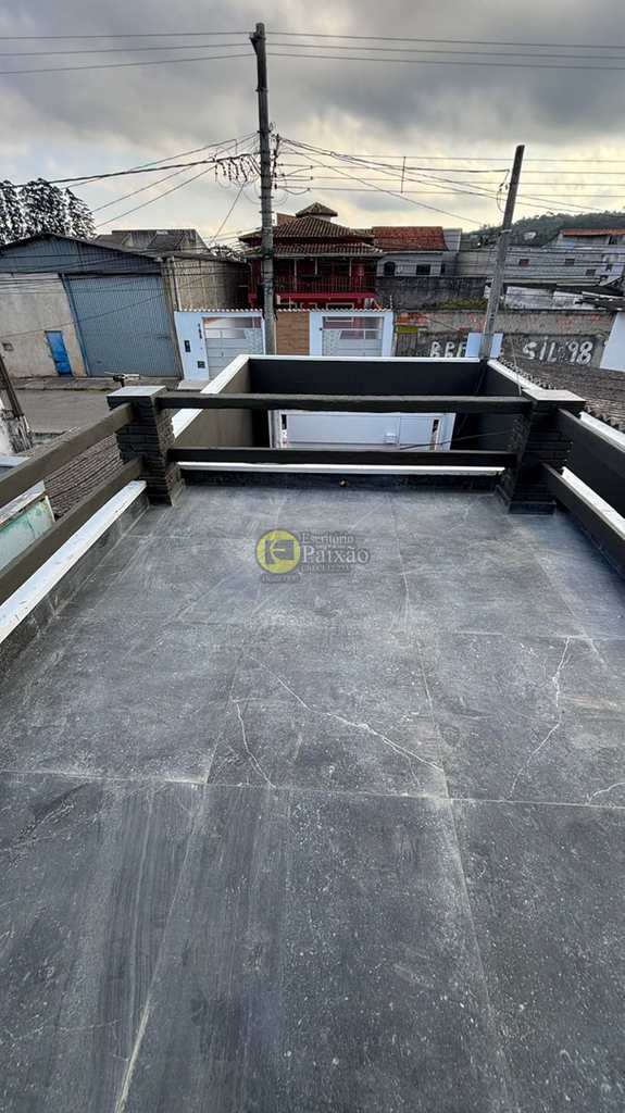 Sobrado em Mogi das Cruzes, no bairro Jardim Rodeio
