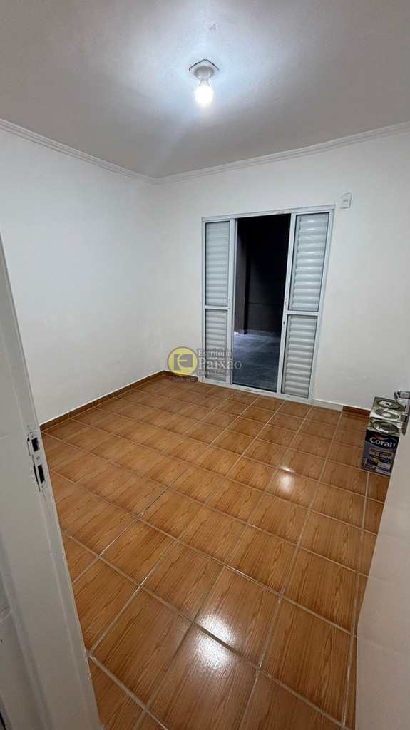 Sobrado em Mogi das Cruzes, no bairro Jardim Rodeio