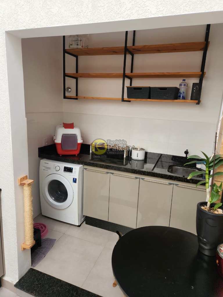 Casa de Condomínio em Mogi das Cruzes, no bairro Vila Suissa
