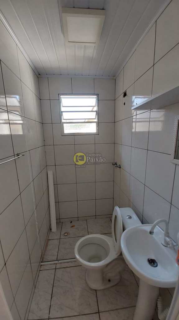 Casa em Mogi das Cruzes, no bairro Conjunto Habitacional São Sebastião