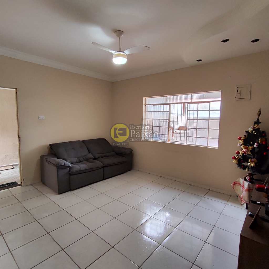 Casa em Mogi das Cruzes, no bairro Jardim Modelo