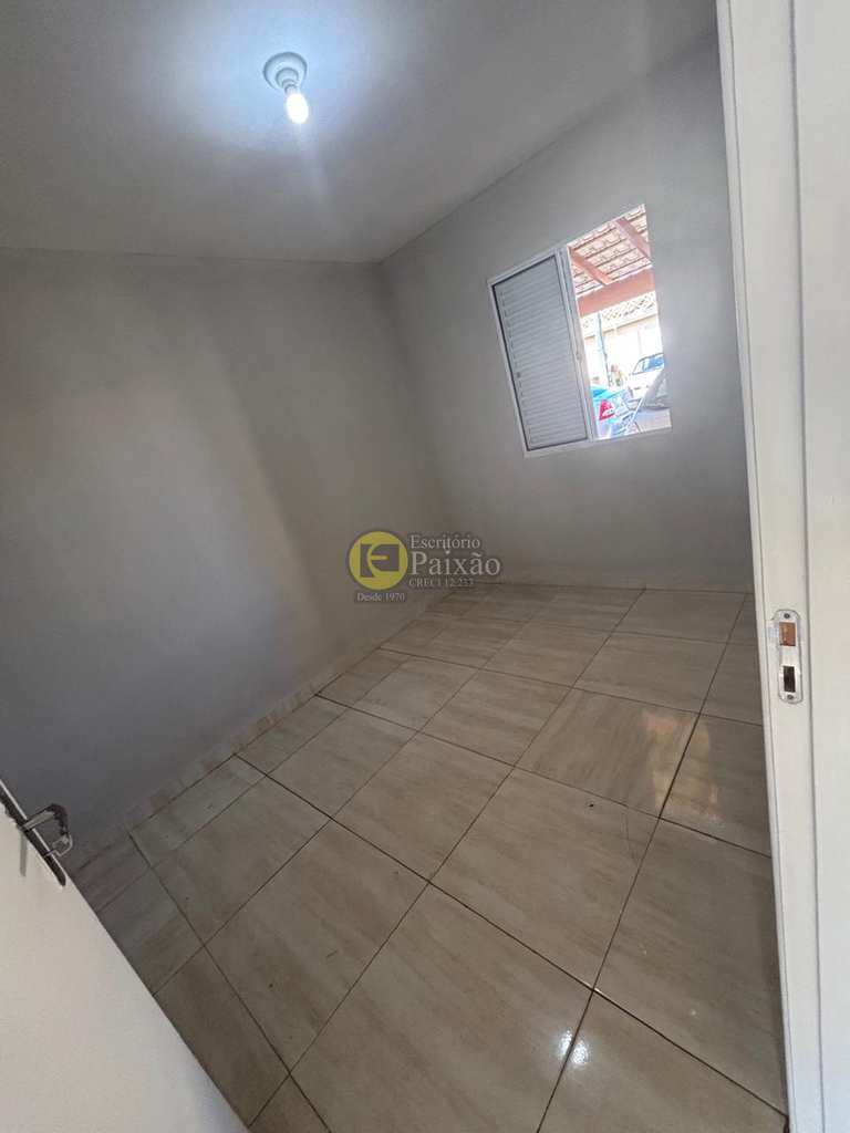 Casa de Condomínio em Mogi das Cruzes, no bairro Vila Ipiranga