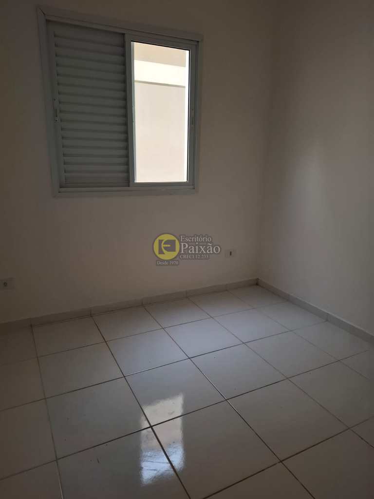 Apartamento em Mogi das Cruzes, no bairro Conjunto Habitacional Brás Cubas