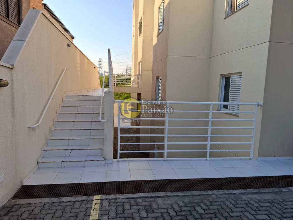 Apartamento em Mogi das Cruzes, no bairro Conjunto Habitacional Brás Cubas