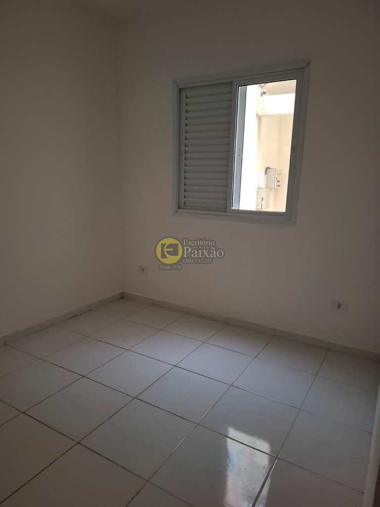 Apartamento em Mogi das Cruzes, no bairro Conjunto Habitacional Brás Cubas