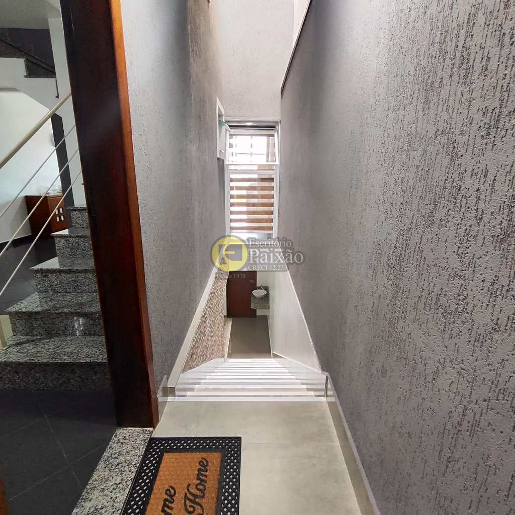 Sobrado em Mogi das Cruzes, no bairro Parque Santana