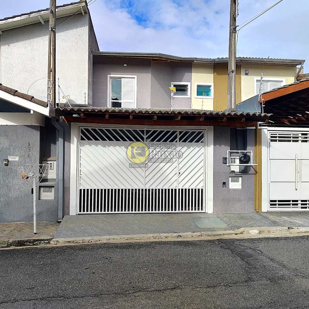 Sobrado em Mogi das Cruzes, no bairro Parque Santana