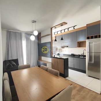 Apartamento em Mogi das Cruzes, bairro Mogi Moderno