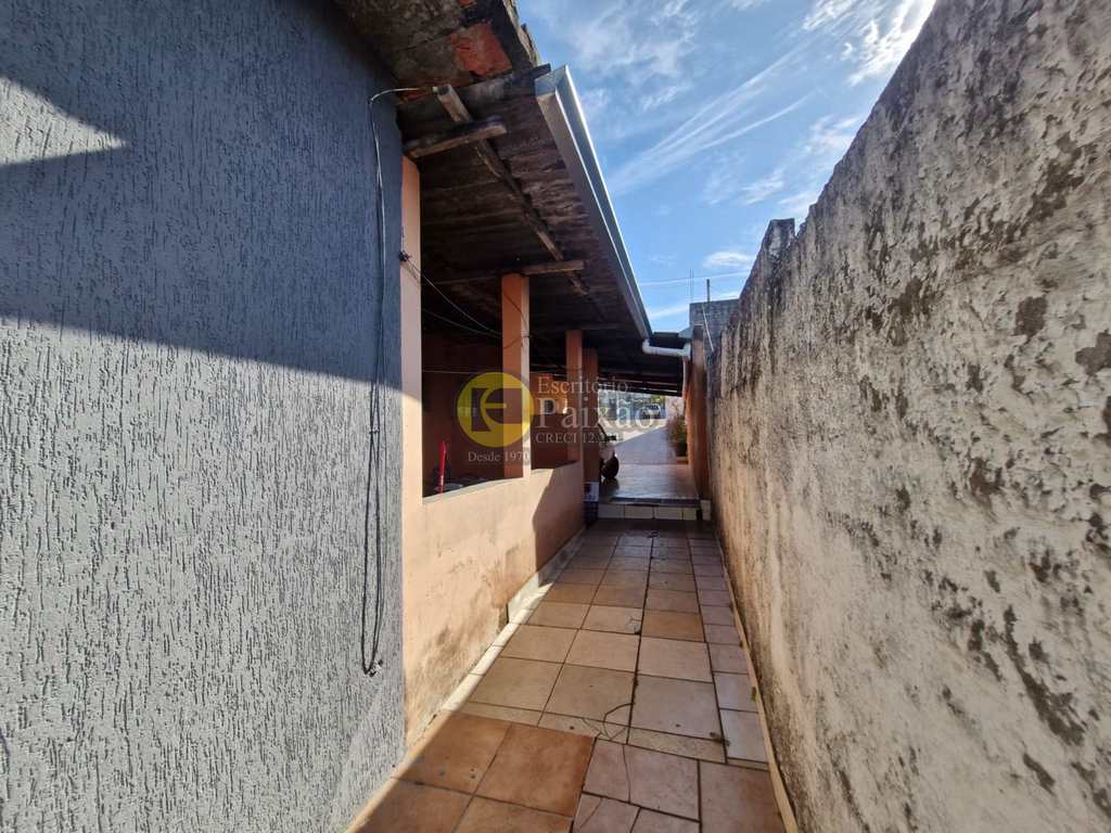 Casa em Mogi das Cruzes, no bairro Vila Nova Cintra