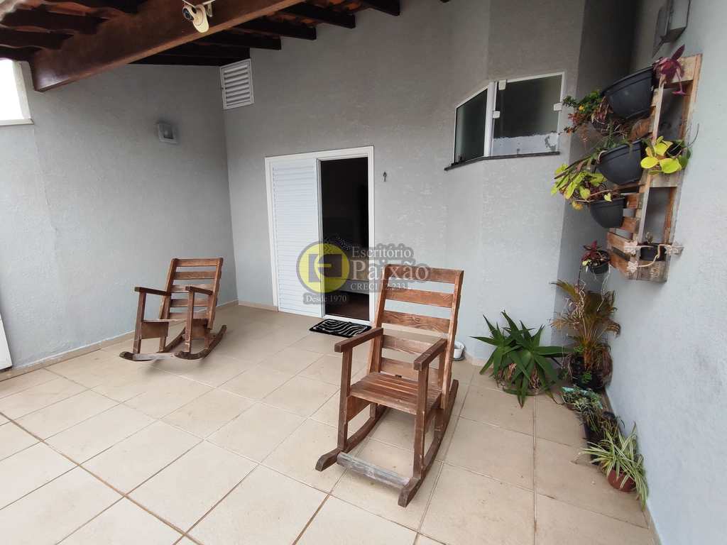 Sobrado em Mogi das Cruzes, no bairro Vila Nova Cintra