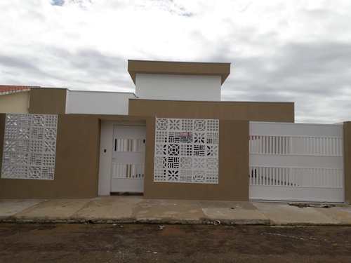 Casa, código 52 em Primavera do Leste, bairro Buritis I