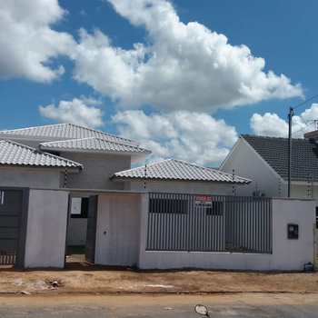 Casa em Primavera do Leste, bairro Jardim Luciana