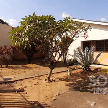Casa em Primavera do Leste, bairro Poncho Verde