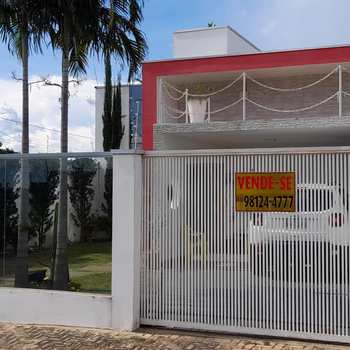 Casa em Primavera do Leste, bairro Parque das Águas