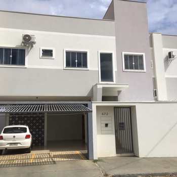 Casa em Primavera do Leste, bairro Buritis II