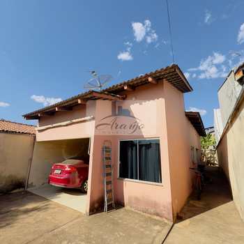 Casa em Palmas, bairro Jardim Aureny III