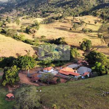Fazenda em Bela Vista de Goiás, bairro Setor Central