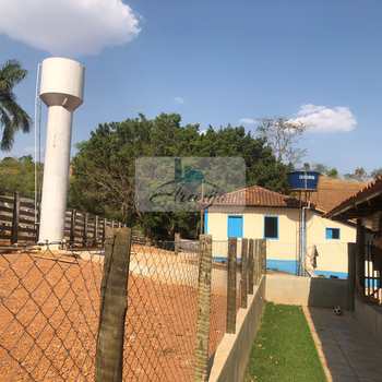 Fazenda em Bela Vista de Goiás, bairro Setor Central
