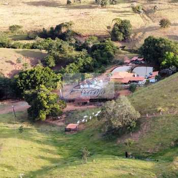 Fazenda em Bela Vista de Goiás, bairro Setor Central
