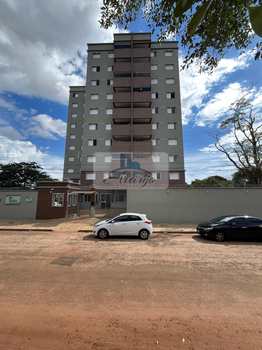 Apartamento, código 2431 em Palmas, bairro Plano Diretor Sul