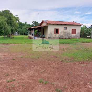 Fazenda em Divinópolis do Tocantins, bairro Setor Central