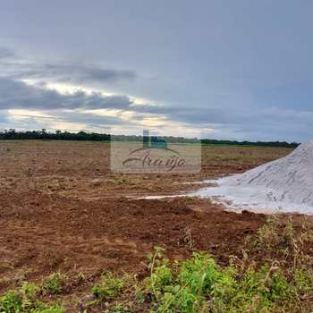Fazenda em Divinópolis do Tocantins, bairro Setor Central