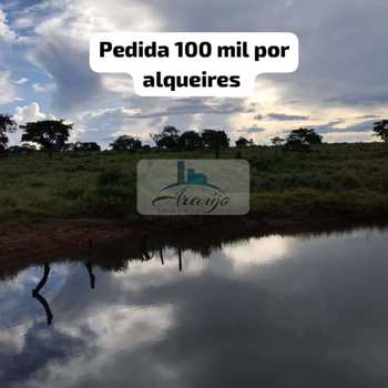 Fazenda em Monte Santo do Tocantins, bairro Setor Central