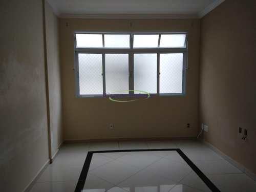 Apartamento, código 63991455 em Santos, bairro Embaré