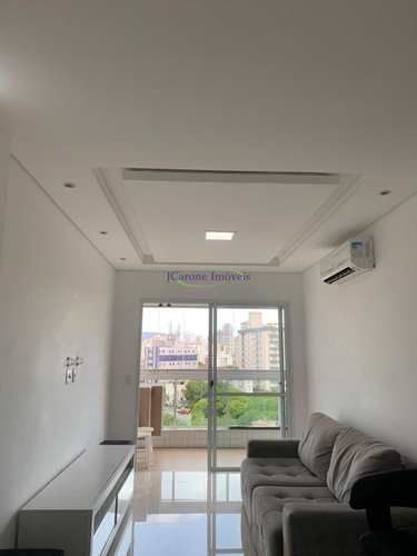 Apartamento, código 63788975 em Santos, bairro Macuco