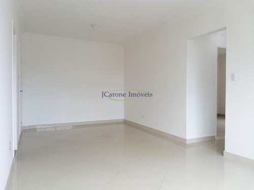 Apartamento, código 63629068 em Santos, bairro Campo Grande