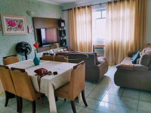 Apartamento, código 62714804 em Santos, bairro Marapé