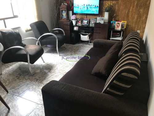 Apartamento, código 62682929 em Santos, bairro Macuco
